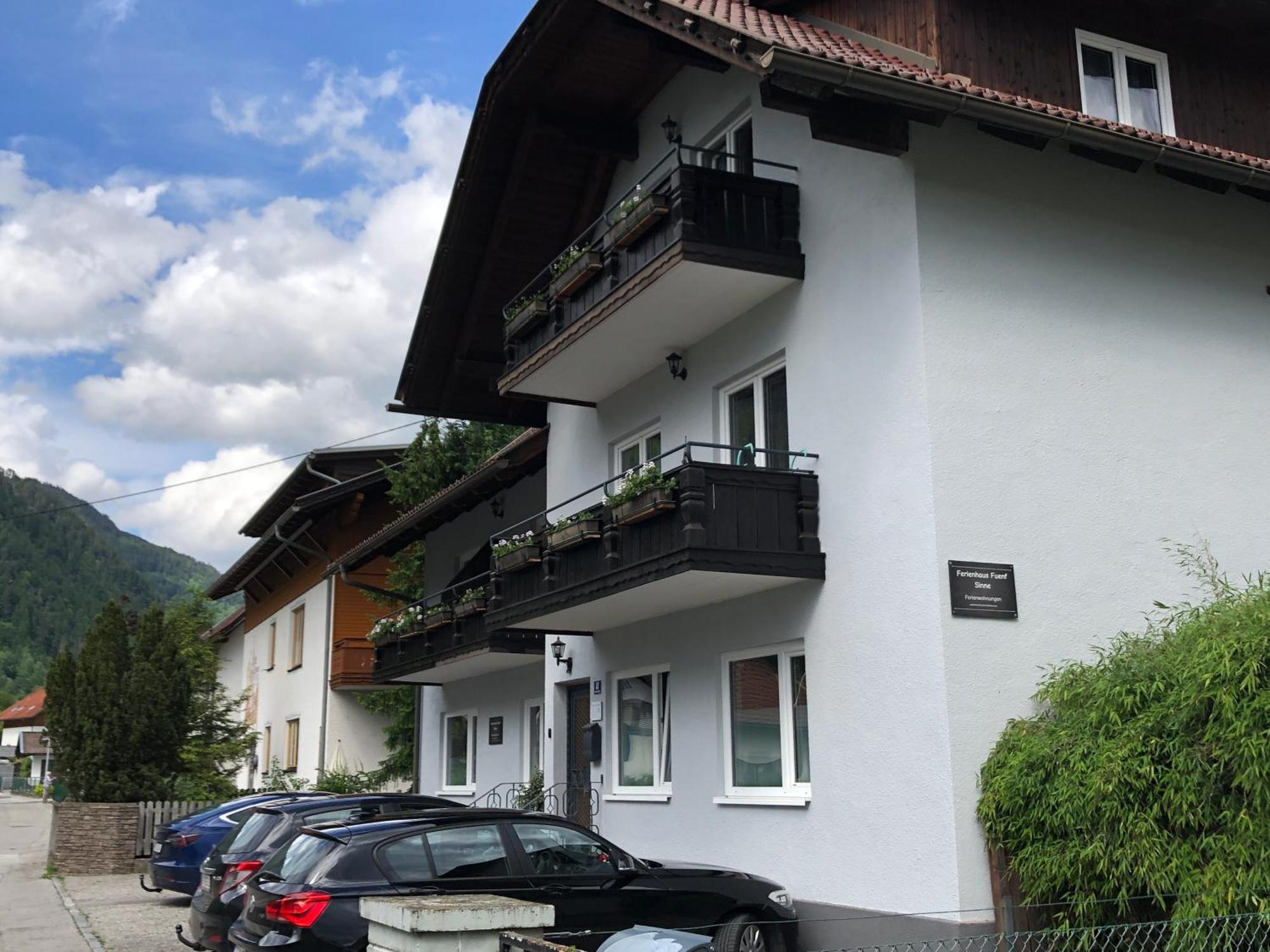 Appartement Kuhglocken Ferienhaus Fuenf Sinne Döbriach Exteriér fotografie